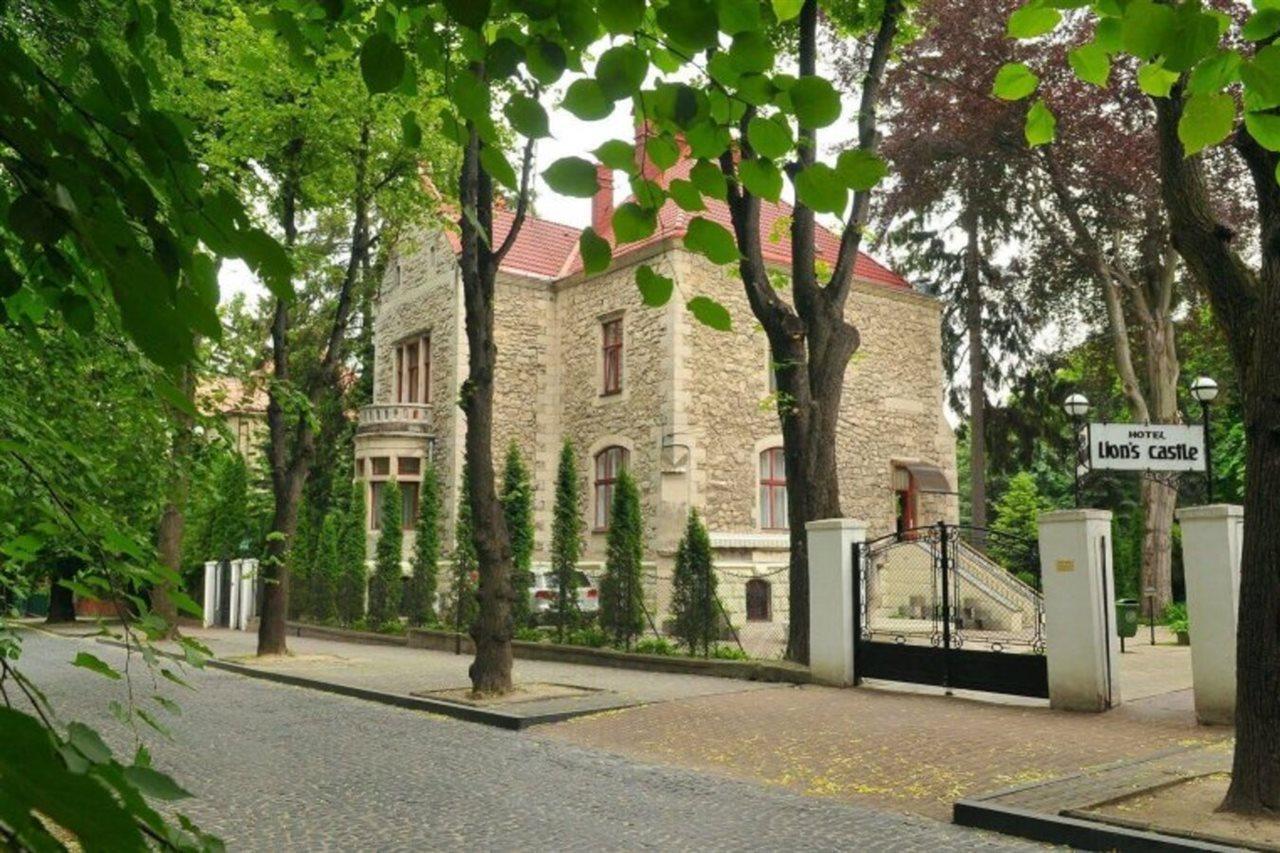 Lion'S Castle Hotel Lviv Luaran gambar