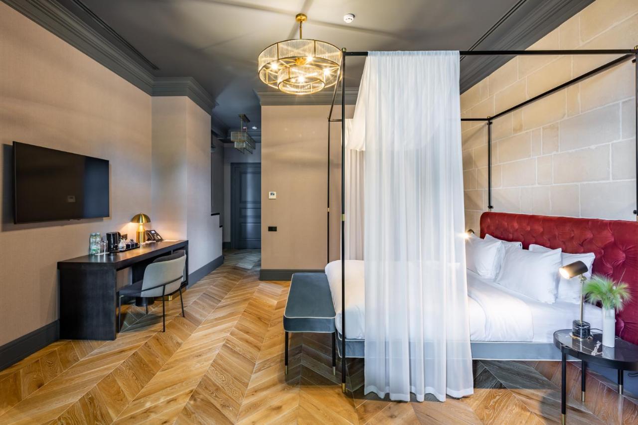Lion'S Castle Hotel Lviv Luaran gambar