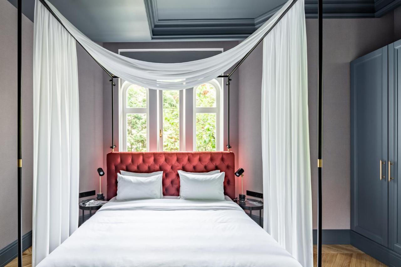 Lion'S Castle Hotel Lviv Luaran gambar
