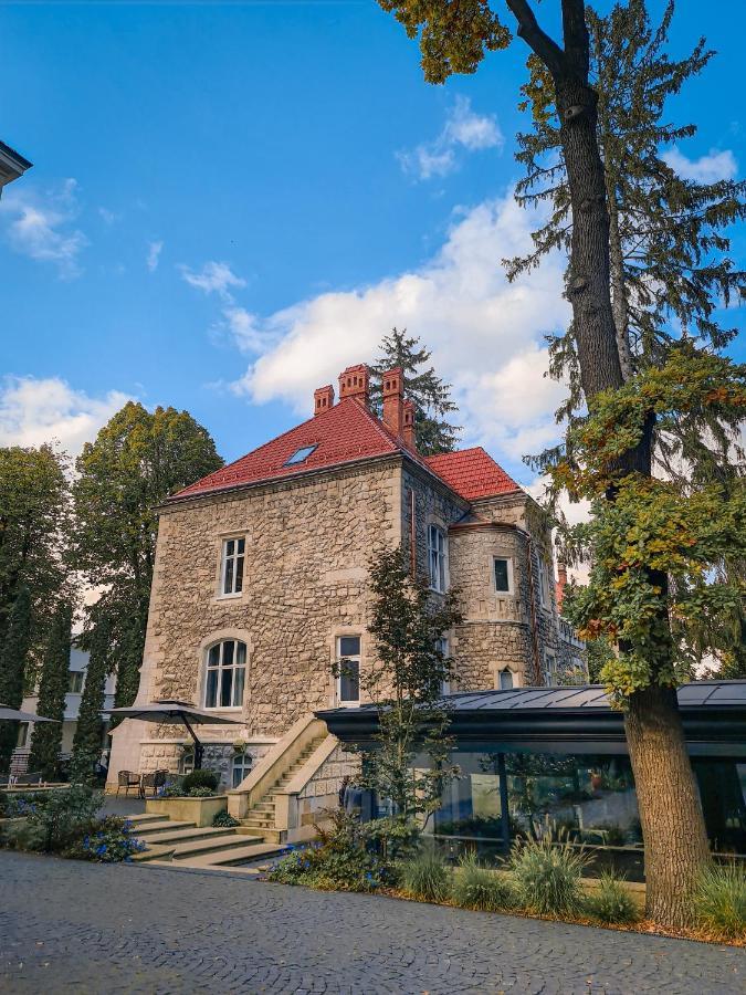 Lion'S Castle Hotel Lviv Luaran gambar