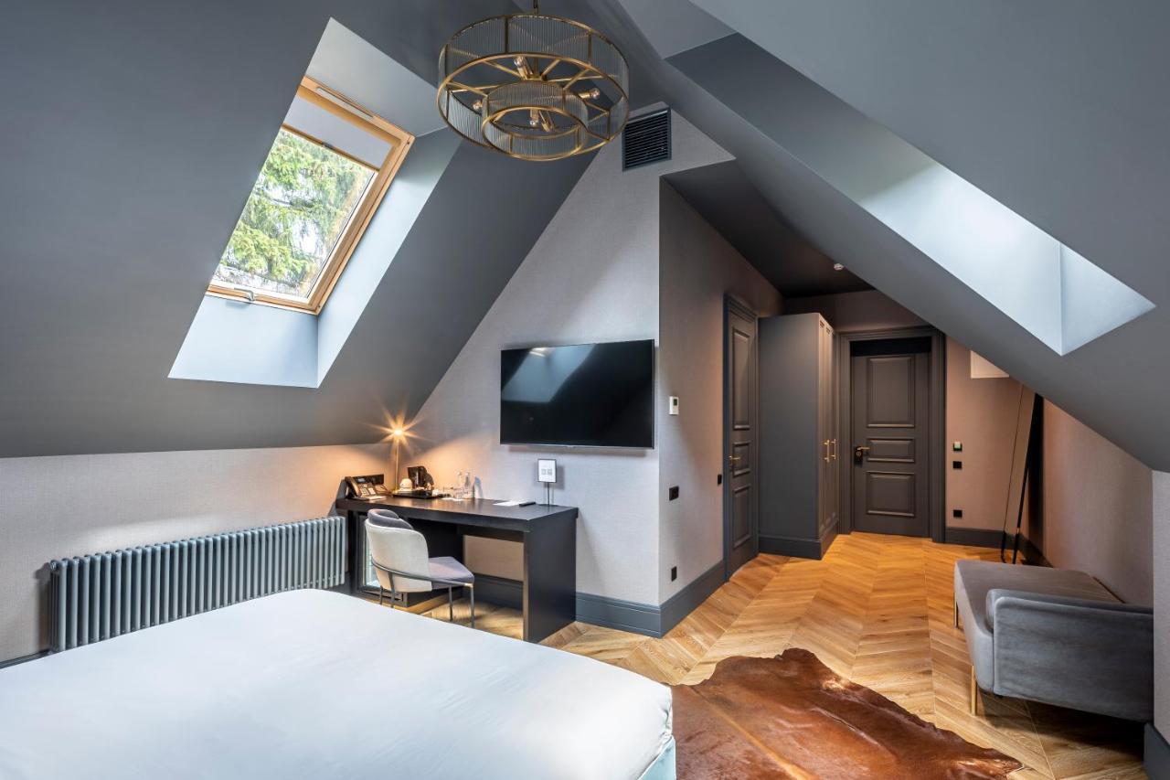 Lion'S Castle Hotel Lviv Luaran gambar